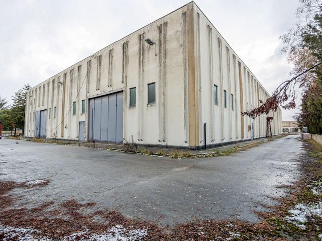 Stabilimenti produttivi in vendita