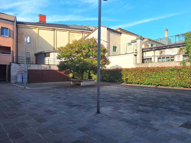 #2537177 Negozio in complesso residenziale in vendita - foto 7