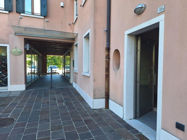 #2537177 Negozio in complesso residenziale in vendita - foto 9