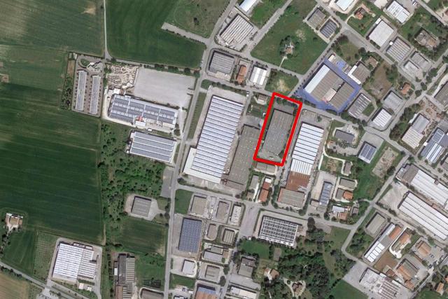 #17971 Capannone produttivo con servizi e cortile in vendita - foto 4