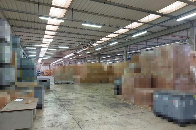 #17971 Capannone produttivo con servizi e cortile in vendita - foto 9