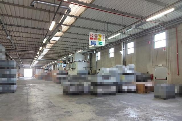 #17971 Capannone produttivo con servizi e cortile in vendita - foto 13