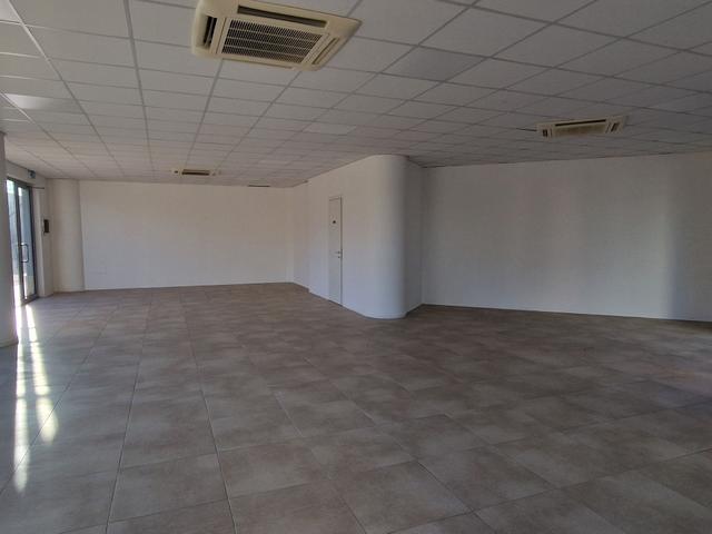 #2537565 Locale commerciale al piano terra in vendita - foto 16