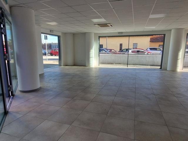 #2537565 Locale commerciale al piano terra in vendita - foto 17