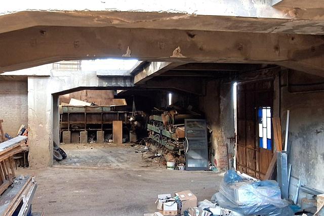 #24600 Edificio industriale con terreno di pertinenza in vendita - foto 3