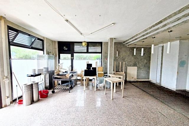 #24716 Locale commerciale al piano terra con magazzino in vendita - foto 3