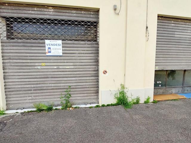 #21597 Negozio open-space in zona centrale in vendita - foto 4
