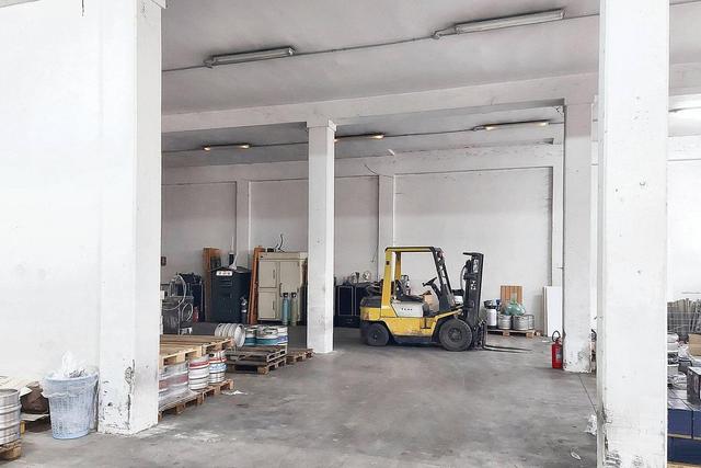 Stabilimenti produttivi in vendita