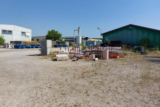 #22064 Terreno edificabile con magazzino in vendita - foto 8