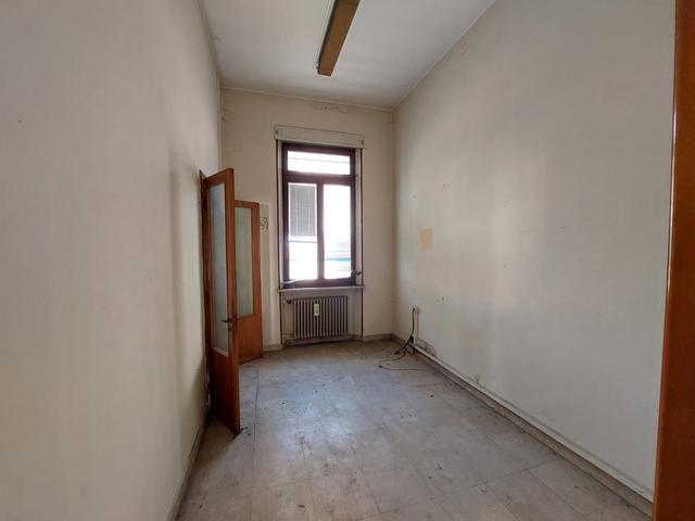 Bancari in vendita