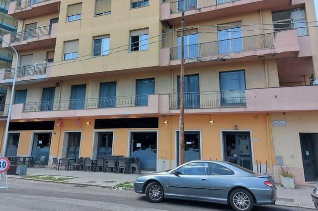 Grandi dimensioni in vendita