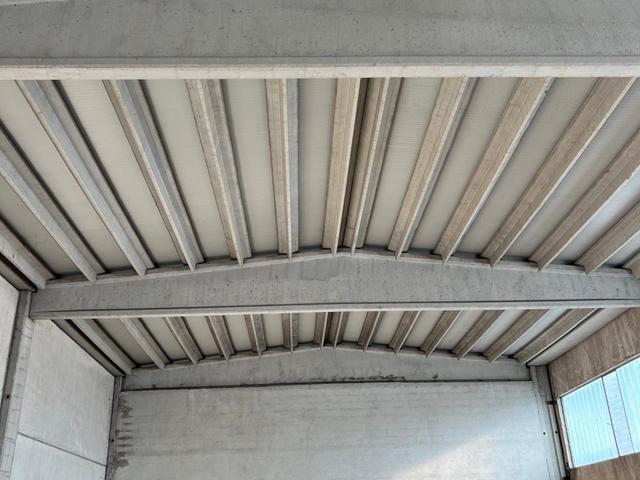 #2638154 Capannone completamente ristrutturato con uffici e area esterna in vendita - foto 7