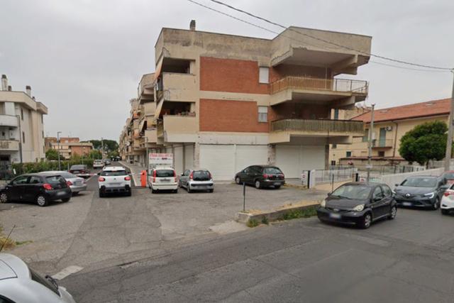 Grandi dimensioni in vendita