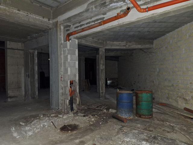 Negozi in vendita