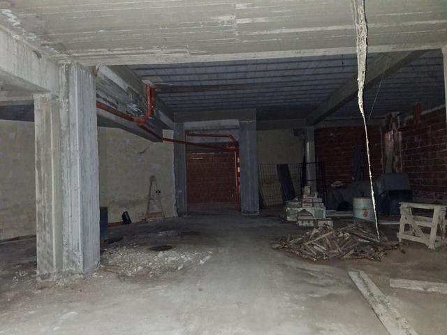 Negozi in vendita