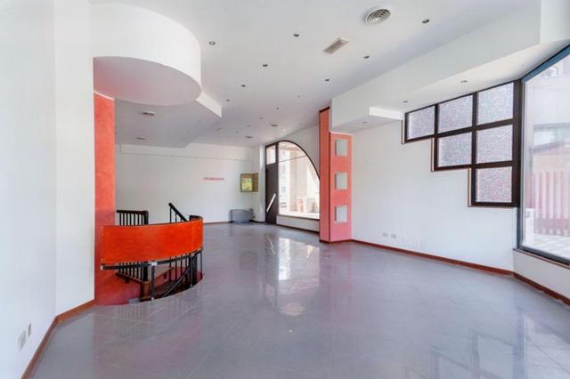 #24339 Negozio in complesso commerciale in vendita - foto 1