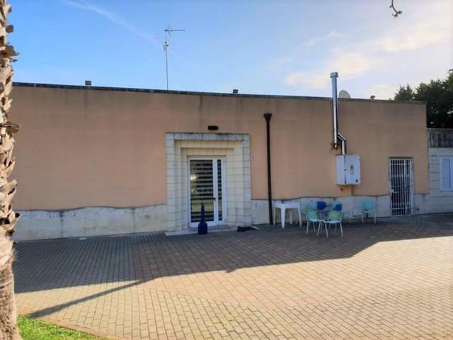 #9711 Due locali commerciali in villaggio polifunzionale in vendita - foto 10