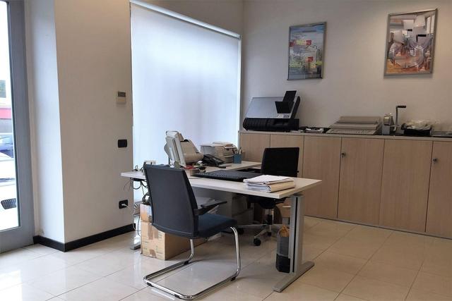 #19647 Locali adibiti ad istituto di credito in vendita - foto 4