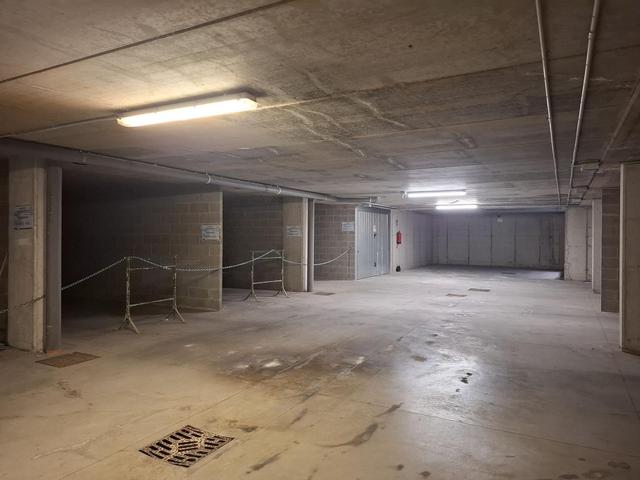Garage in vendita