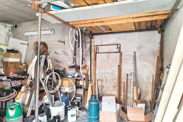 Garage in vendita