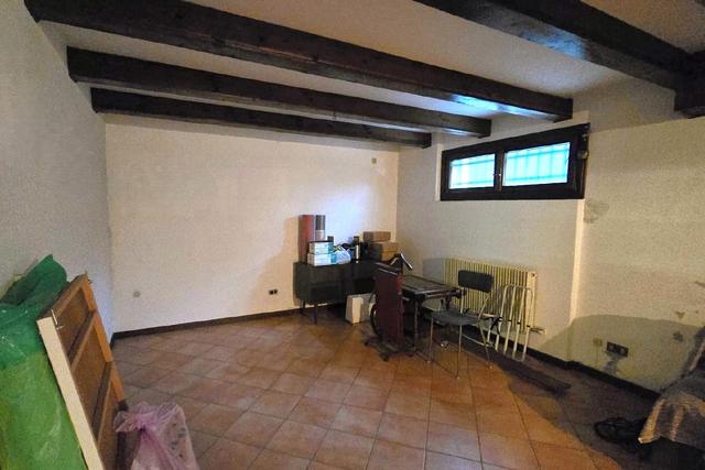 Indipendenti in vendita