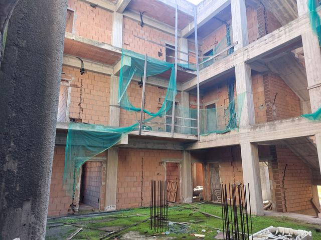 #2537908 Palazzina uffici grezza con pertinenze in vendita - foto 9