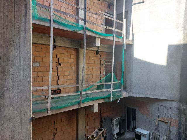 #2537908 Palazzina uffici grezza con pertinenze in vendita - foto 19