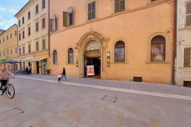 #20783 Locale commerciale in centro storico in vendita - foto 1