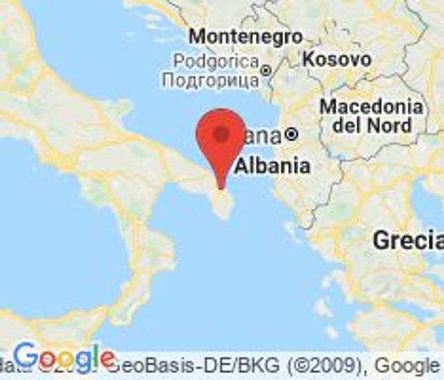 #9717 Locale commerciale in villaggio polifunzionale (sub 294) in vendita - foto 3