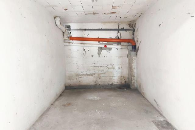 Garage in vendita