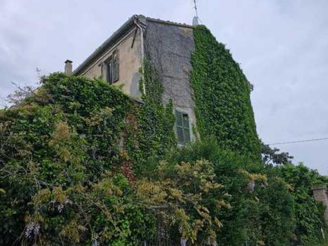 Rustici e casali in vendita