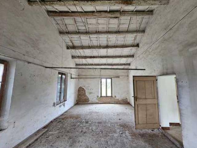 Rustici e casali in vendita