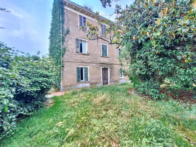 Rustici e casali in vendita