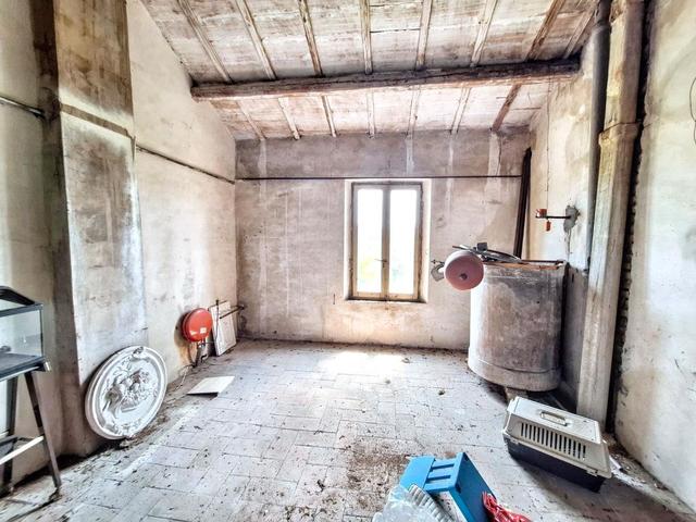 Rustici e casali in vendita