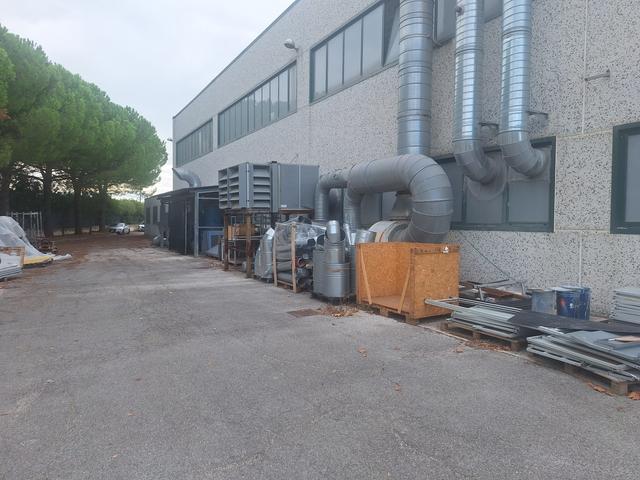 Stabilimenti produttivi in vendita