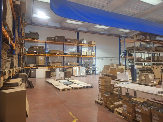 Stabilimenti produttivi in vendita
