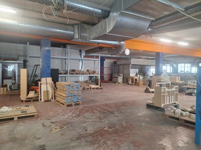Stabilimenti produttivi in vendita
