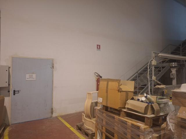 Stabilimenti produttivi in vendita