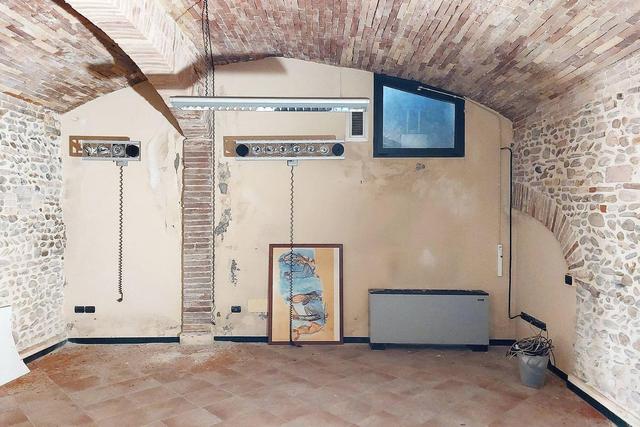 Studi privati in vendita
