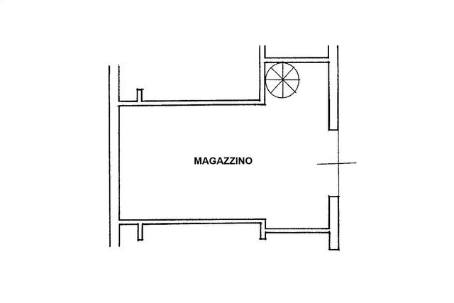 #25686 Negozio con magazzino e due posti auto in vendita - foto 8