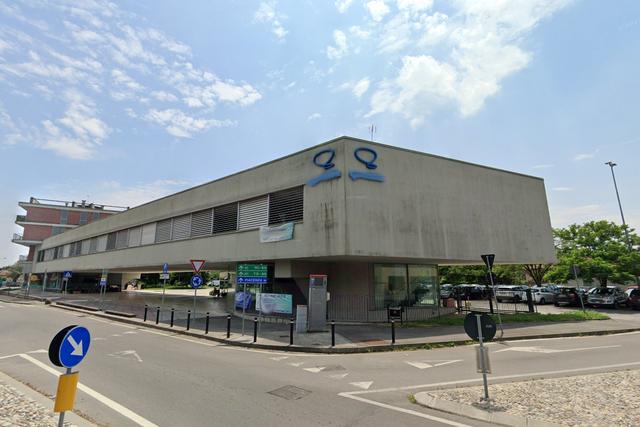 Grandi dimensioni in vendita