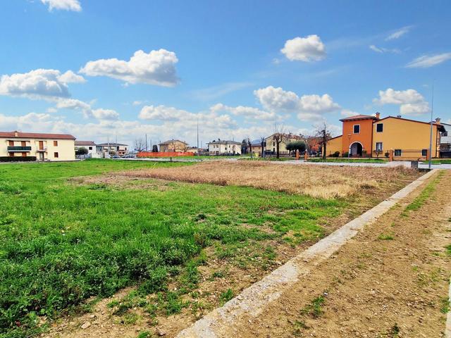 #20332 Terreni edificabili residenziali di 5.900 mq in vendita - foto 1