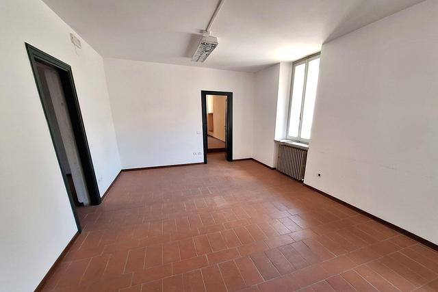 #23502 Uffici e alloggio in edificio storico ristrutturato in vendita - foto 21