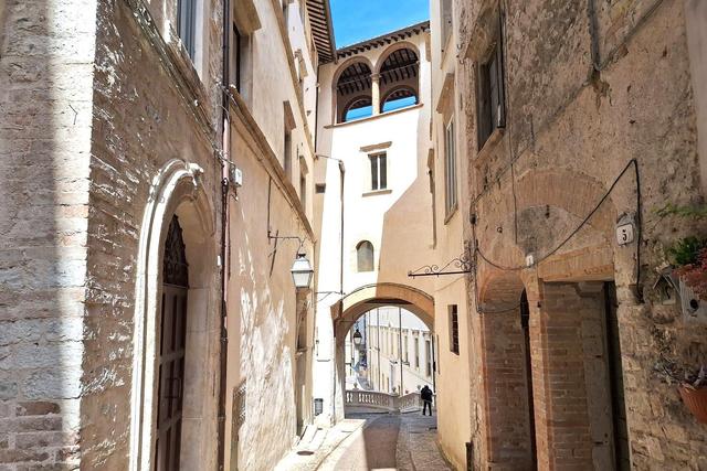 #23502 Uffici e alloggio in edificio storico ristrutturato in vendita - foto 12