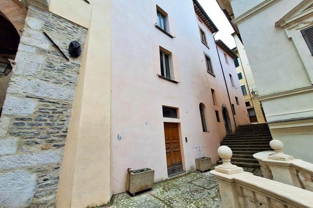 #23502 Uffici e alloggio in edificio storico ristrutturato in vendita - foto 7