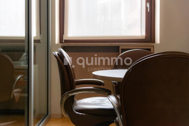 Grandi dimensioni in vendita