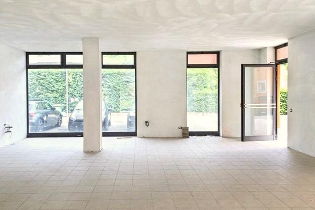 #2536116 Negozio (sub 207) in edificio polifunzionale in vendita - foto 1
