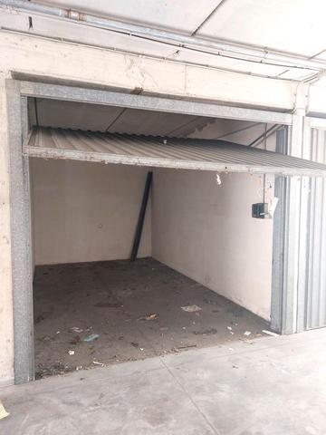 Garage in vendita