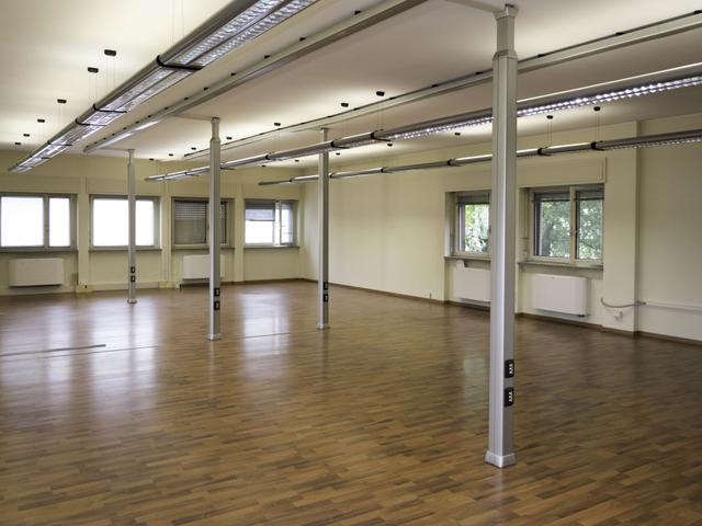 #2537726 Complesso produttivo con palazzina direzionale a Caronno Pertusella in vendita - foto 23