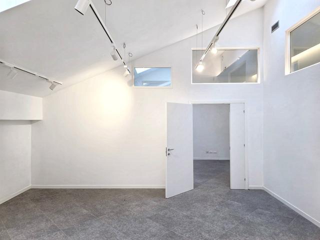 Edifici direzionali in vendita